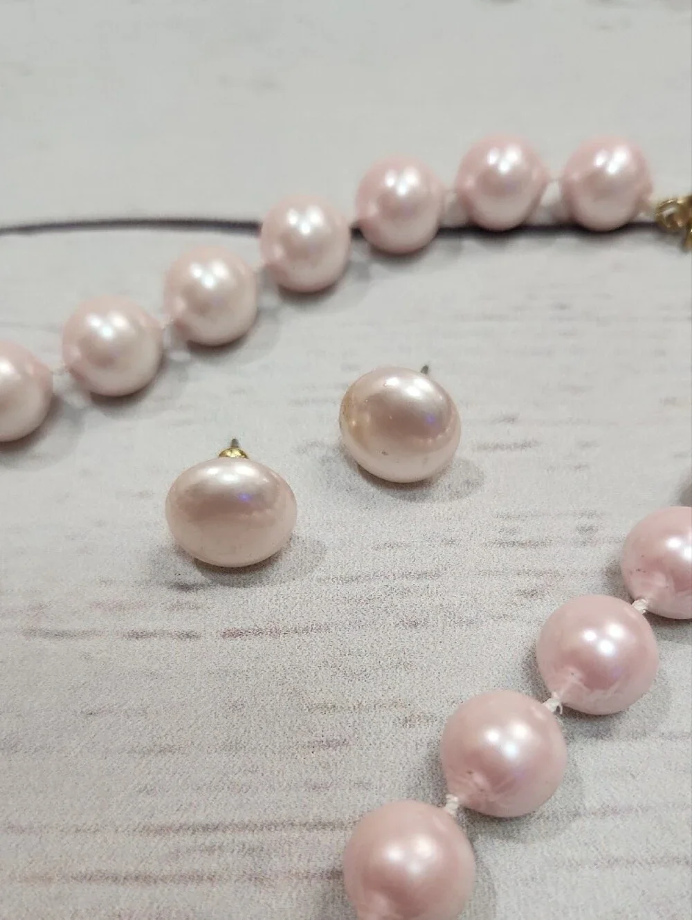 Timeless Pink Pearl Necklace with Matching Studs